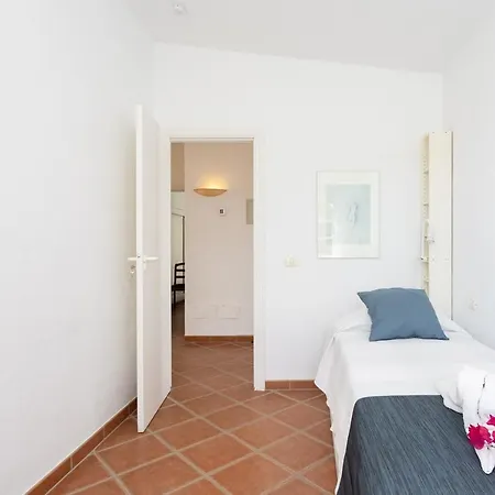 Casa Melocoton - Private Pool - Ocean View - Bbq - Garden - Terrace - Free Wifi - Child & Pet-friendly - 4 Bedrooms - 8 People