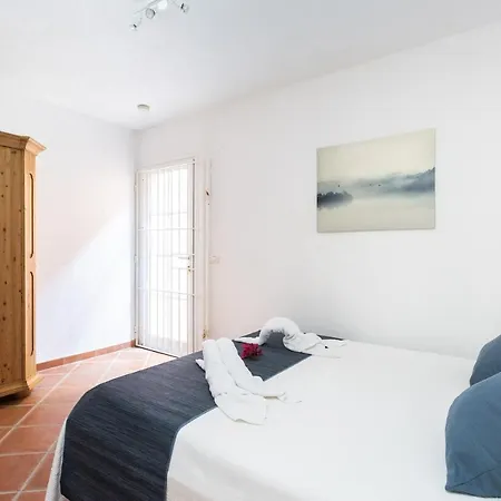 Tatil Evi Casa Melocoton - Private Pool - Ocean View - Bbq - Garden - Terrace - Free Wifi - Child & Pet-friendly - 4 Bedrooms - 8 People *