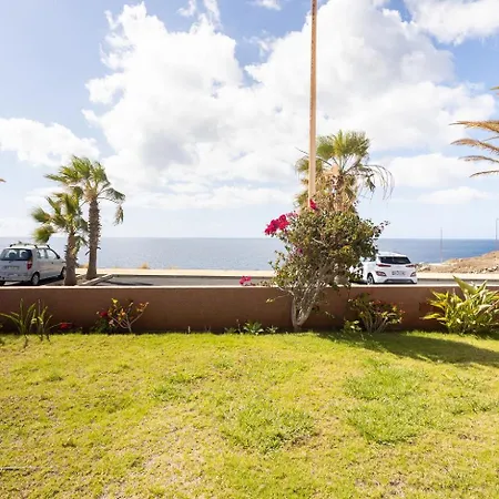 Casa Melocoton: Oceanview Paradise With Private Pool And Family-friendly Amenities Holiday home